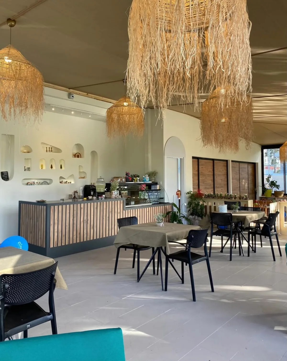 Döşemealtı Cingöz cafe servis alanı