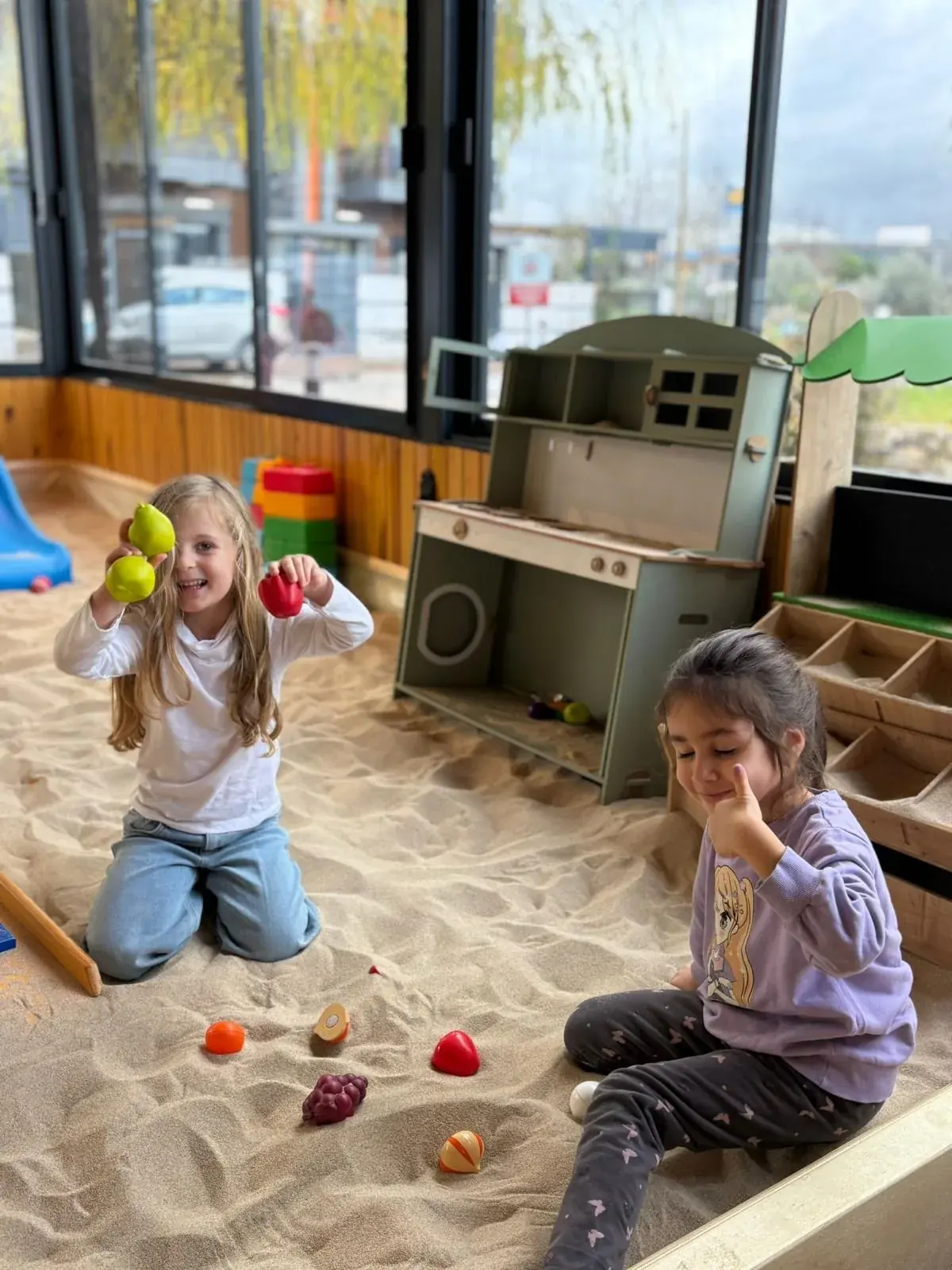 Cingöz Kids şubelerinden oyun ve öğrenme anı