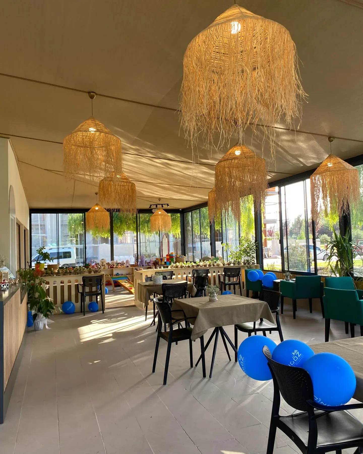 Cingöz Oyun Evi & Cafeteria - Döşemealtı